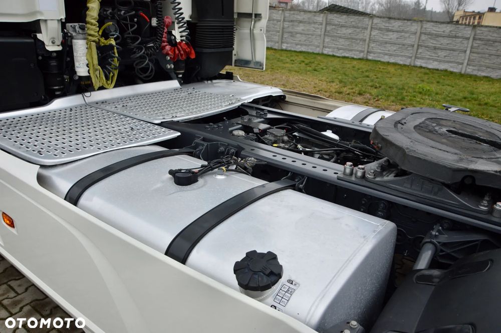 DAF XF 480 ZF INTARDER / KLIMA POSTOJOWA / FULL LED / TRĄBY / KONTRAKT SERWISOWY - 25