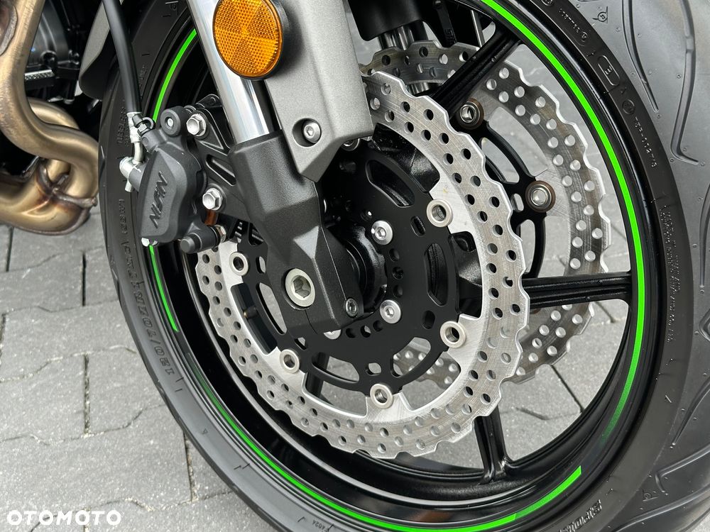 Kawasaki Versys 650 - 21