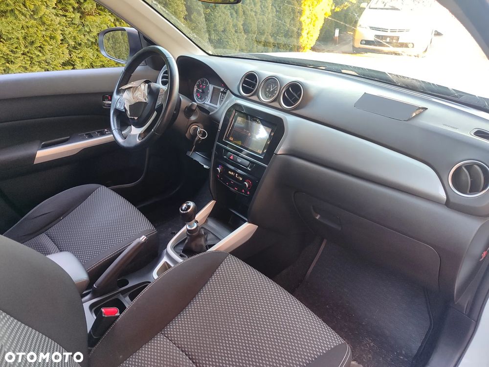 Suzuki Vitara 1.6 DDiS (4x2) Comfort - 5