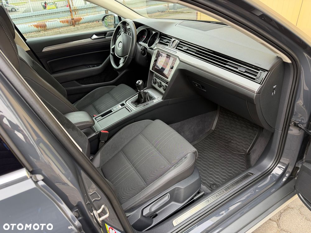 Volkswagen Passat Alltrack 2.0 TDI SCR (BMT) 4Mot - 12