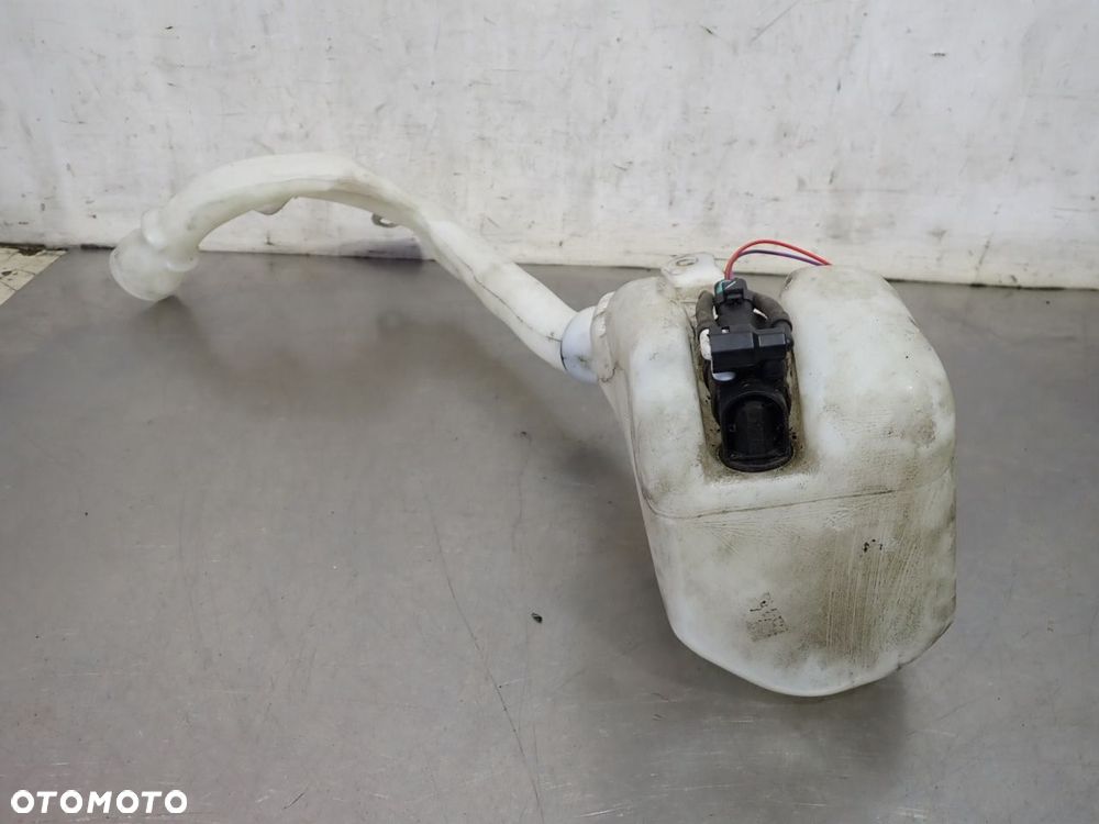 ZBIORNICZEK SPRYSKIWACZY PEUGEOT 207  9648337580 - 5