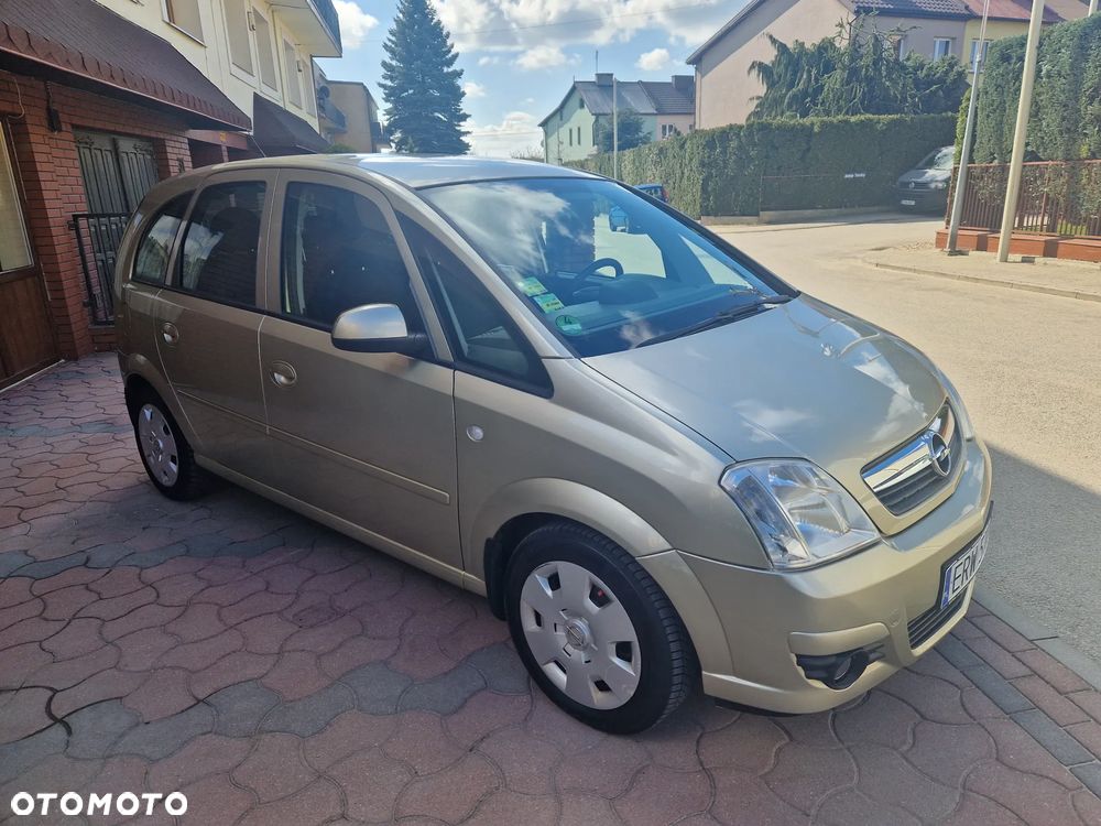 Opel Meriva 1.6 Essentia - 1