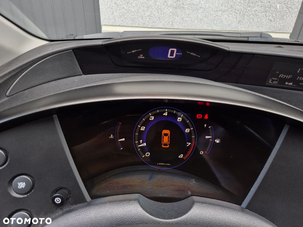 Honda Civic 1.8 Comfort - 8
