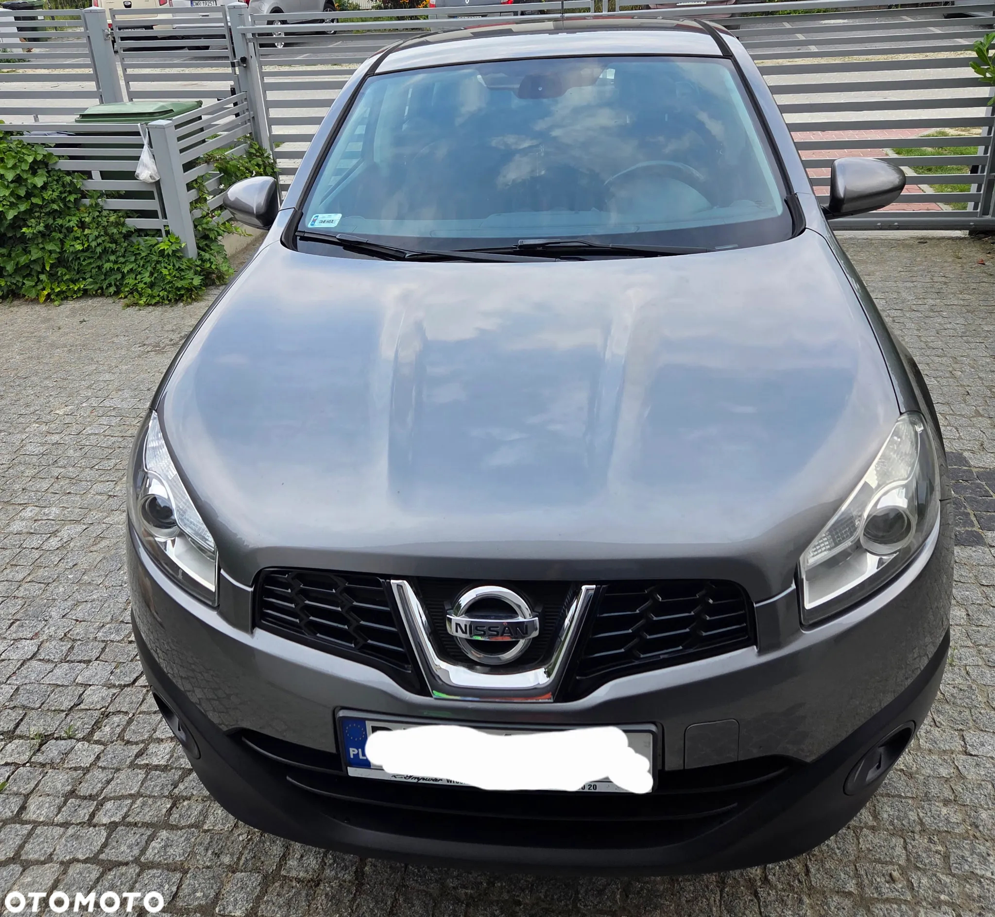 Nissan Qashqai - 2
