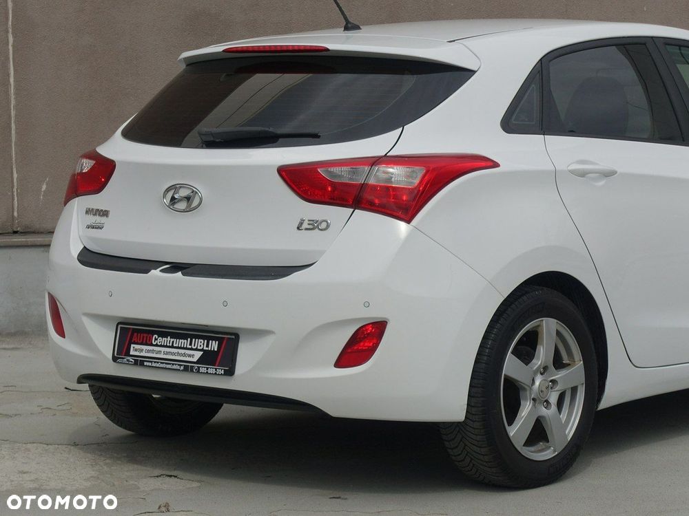 Hyundai i30 1.4 Comfort - 11