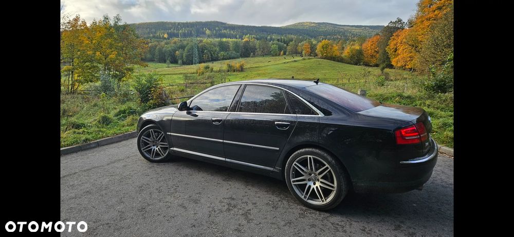 Audi A8 4.2 FSI Quattro - 10