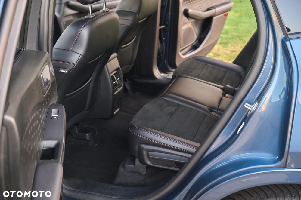 Ford Kuga 2.0 EcoBlue Hybrid ST-LINE X - 16