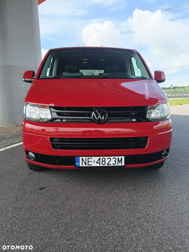 Volkswagen Multivan - 1