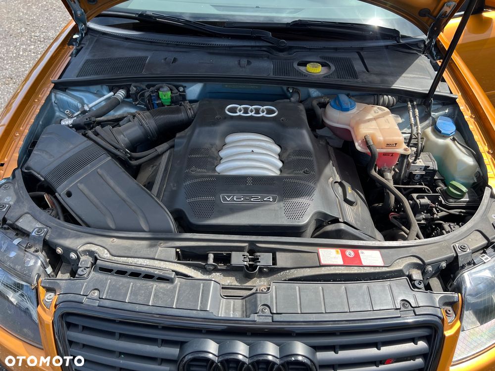 Audi A4 Cabrio 2.4 - 21
