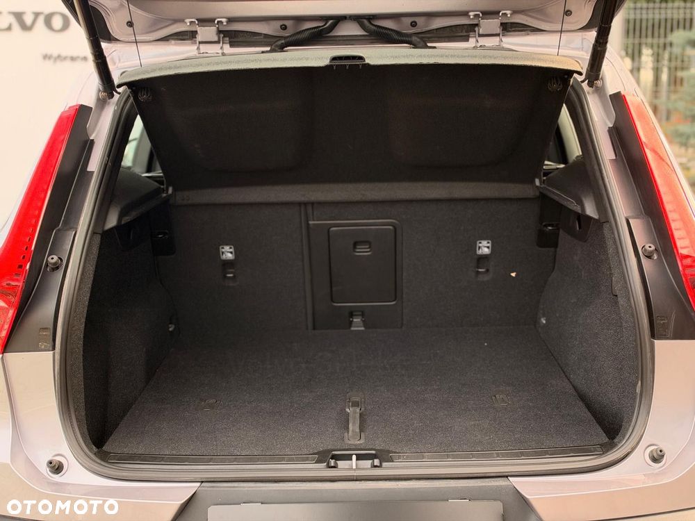 Volvo XC 40 - 29
