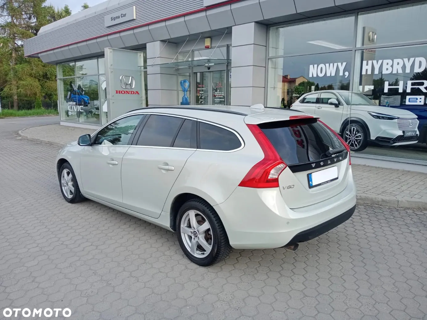 Volvo V60 D2 Kinetic - 5