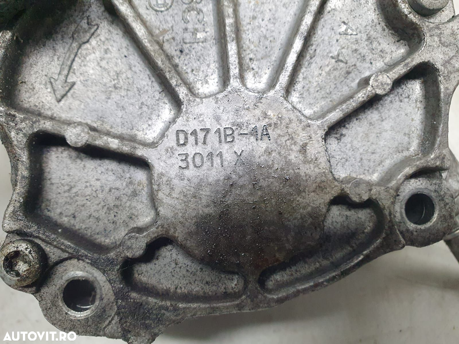 Pompa vacuum  2.2 hdi 224DT D171b-1a Land Rover Range Rover Evoque L5 - 3