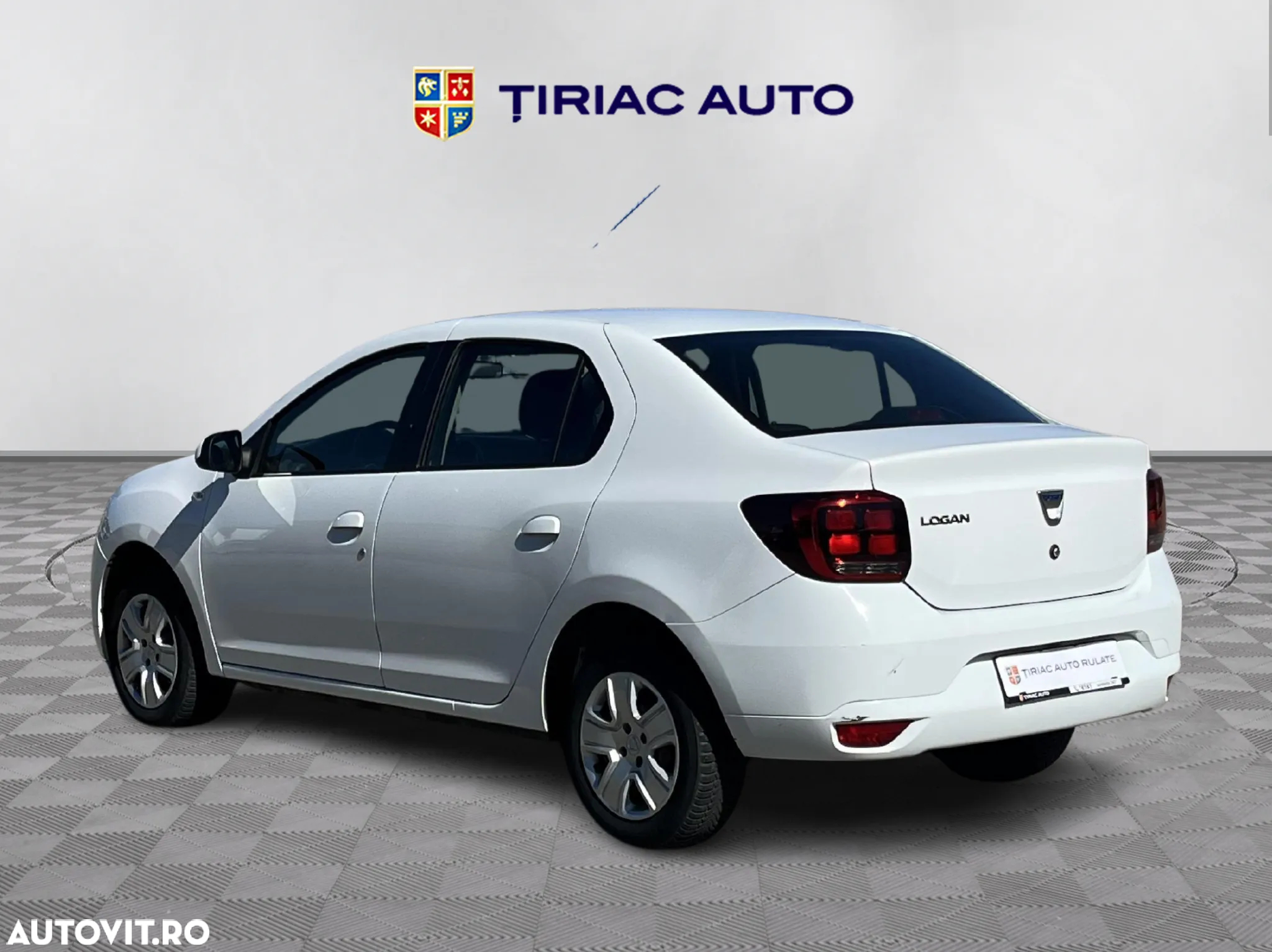 Dacia Logan 1.0 SCe Acces - 4