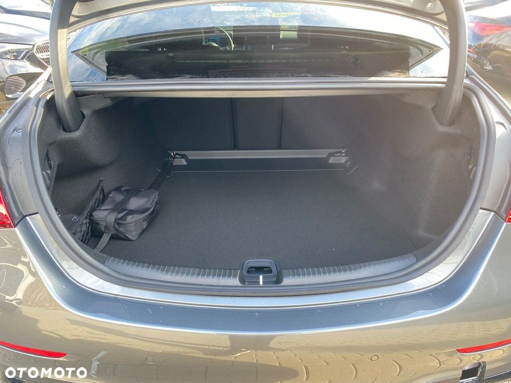 Mercedes-Benz Klasa C - 27