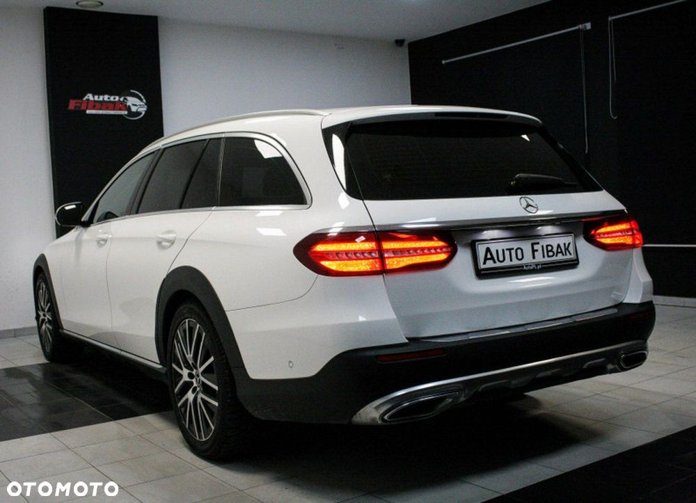 Mercedes-Benz Klasa E - 8