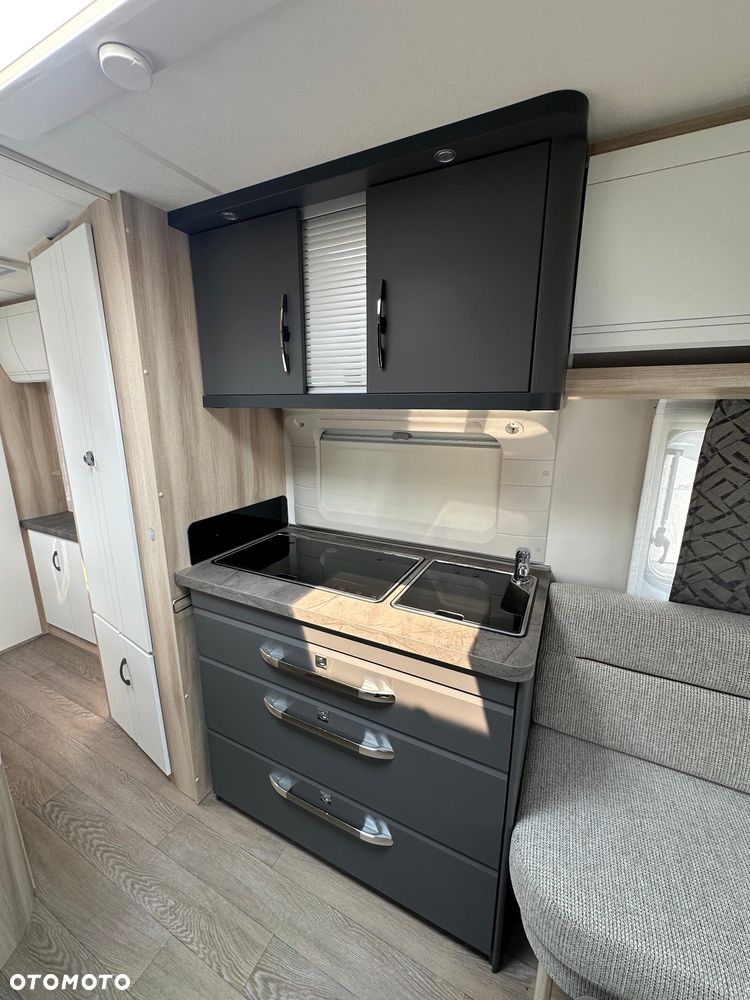 Hobby 495 WFB DE LUXE - 10