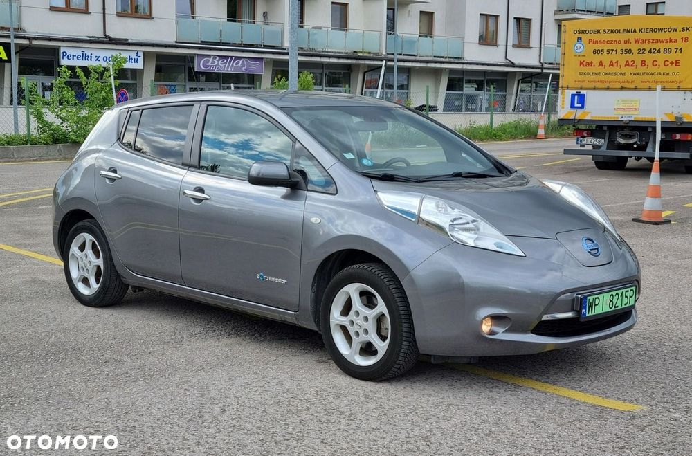 Nissan Leaf 30kWh Acenta - 1