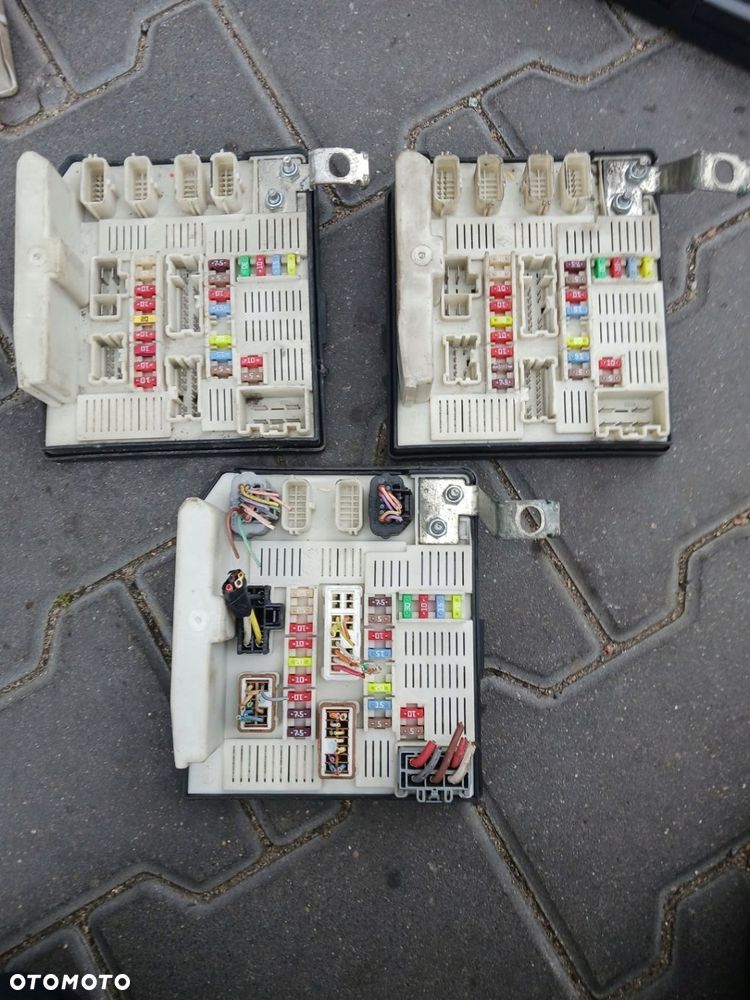 MODUŁ USM N4 SKRZYNKA BEPZIECZNIKÓW RENAULT 8200455424