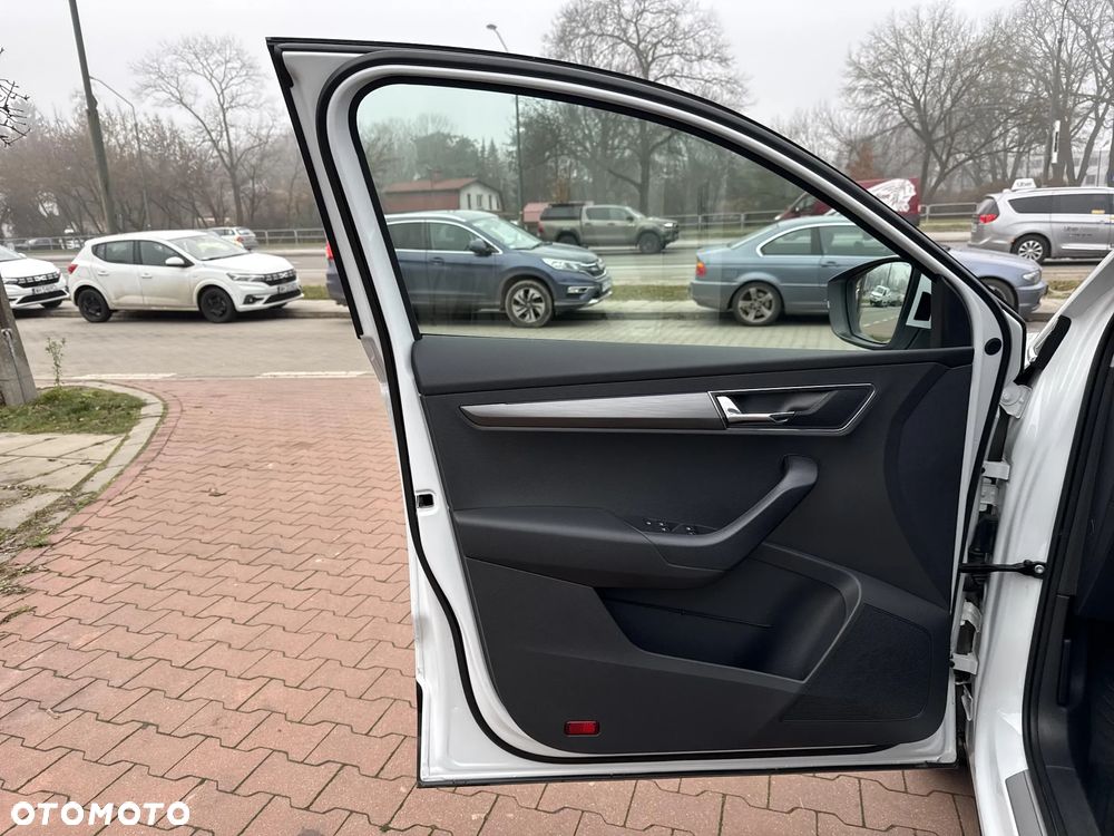 Skoda Karoq 1.5 TSI ACT GPF 4x2 Style DSG - 11