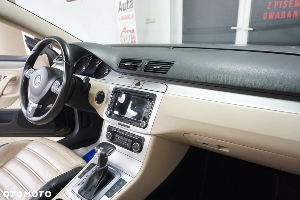 Volkswagen Passat CC 1.8 TSI DSG Exclusive - 16