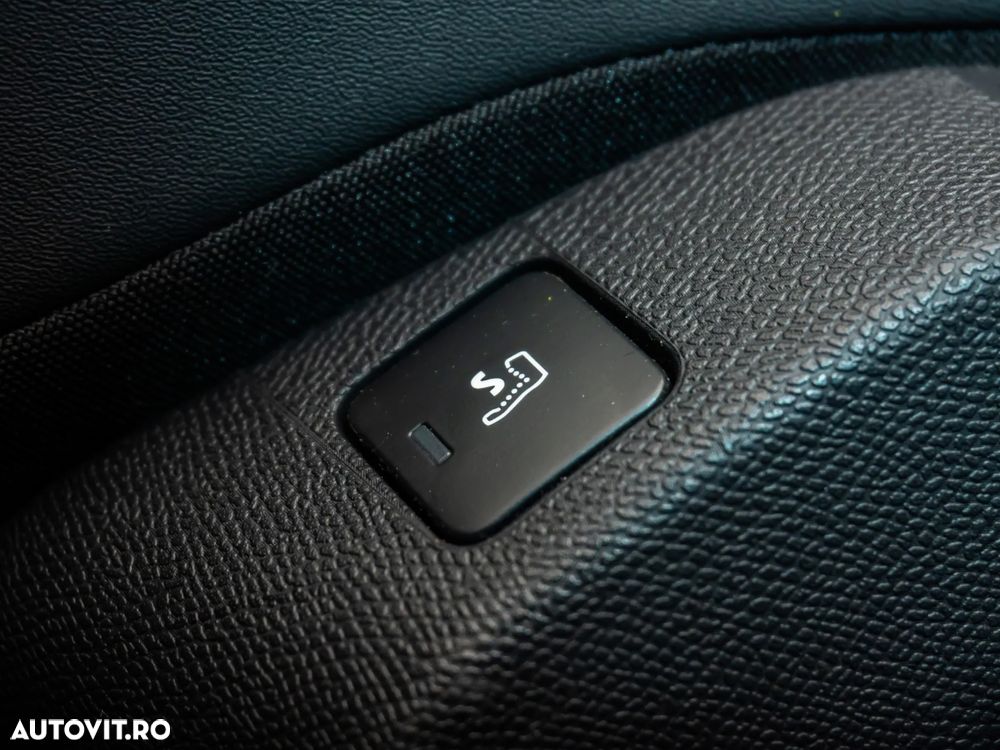 Peugeot 508 Plug-In Hybrid 225 e-EAT8 GT - 25