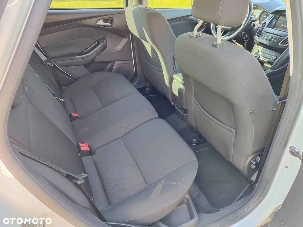Ford Focus - 14