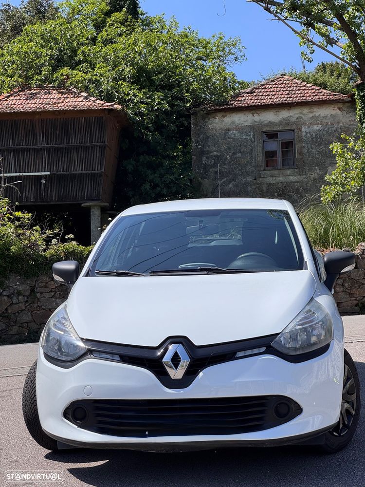 Renault Clio 1.2 SE Storia Confort - 6