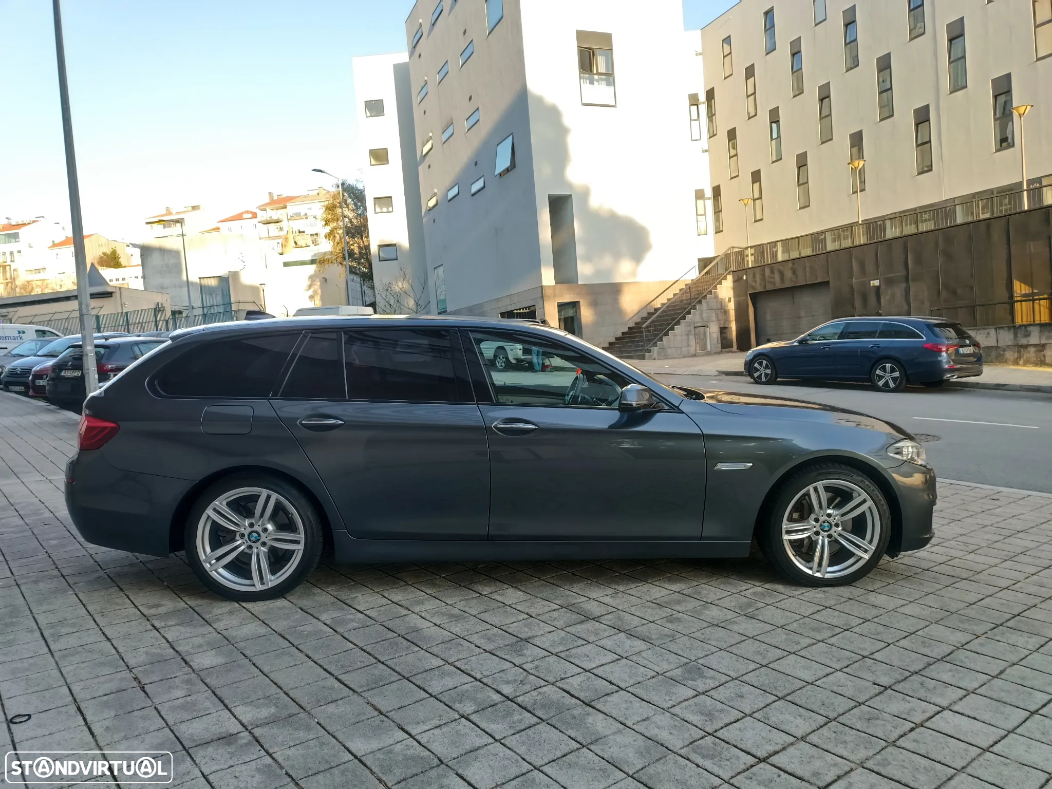 BMW 525 d Touring Aut. Luxury Line - 6