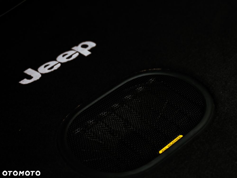 Jeep Wrangler 3.6 Unlim Rubicon - 20