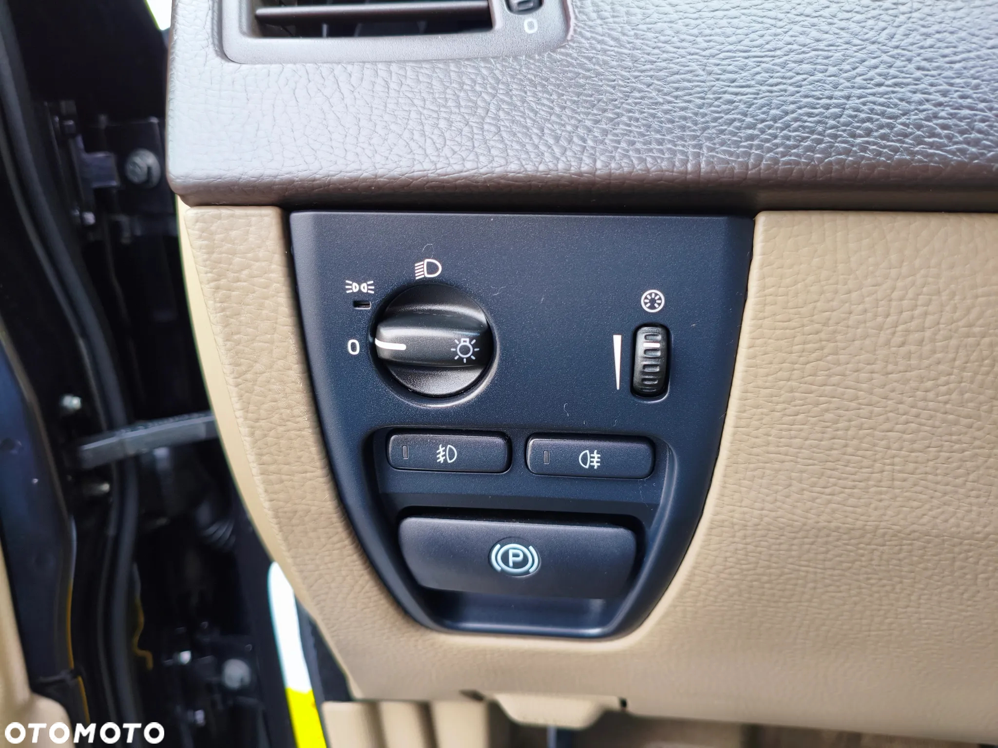 Volvo XC 90 D5 AWD Executive - 23