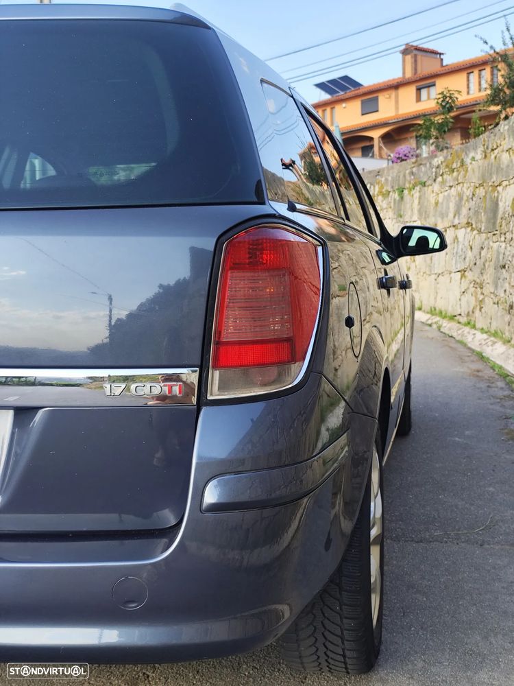 Opel Astra 1.7 CDTI Cosmo - 9