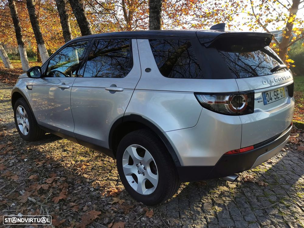 Land Rover Discovery Sport 2.0 eD4 HSE Luxury - 4