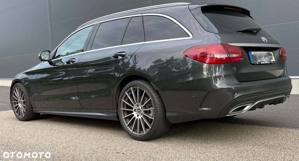 Mercedes-Benz Klasa C 300 d 9G-TRONIC AMG Line - 4