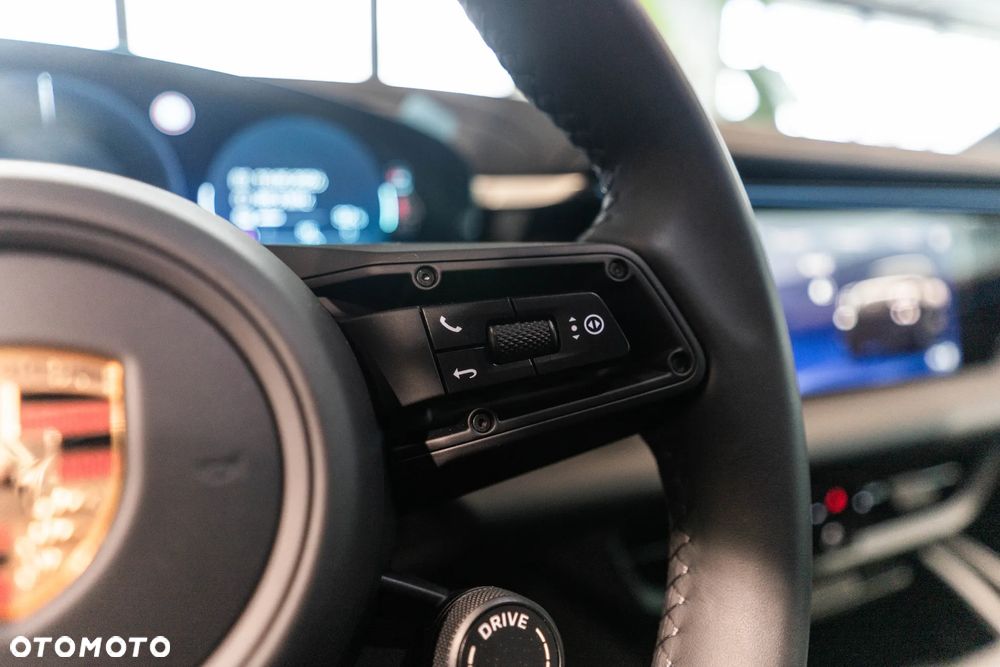 Porsche Macan - 18