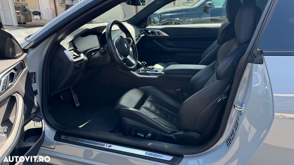 BMW M4 M440i xDrive - 11