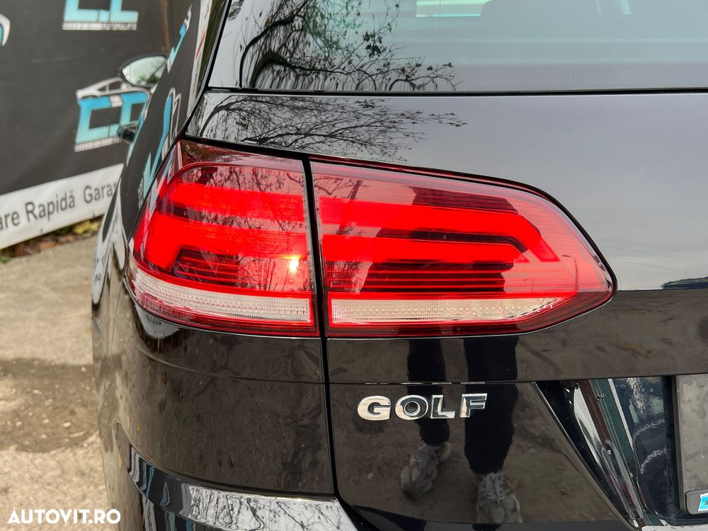 Volkswagen Golf Variant 1.6 TDI SCR Comfortline - 24