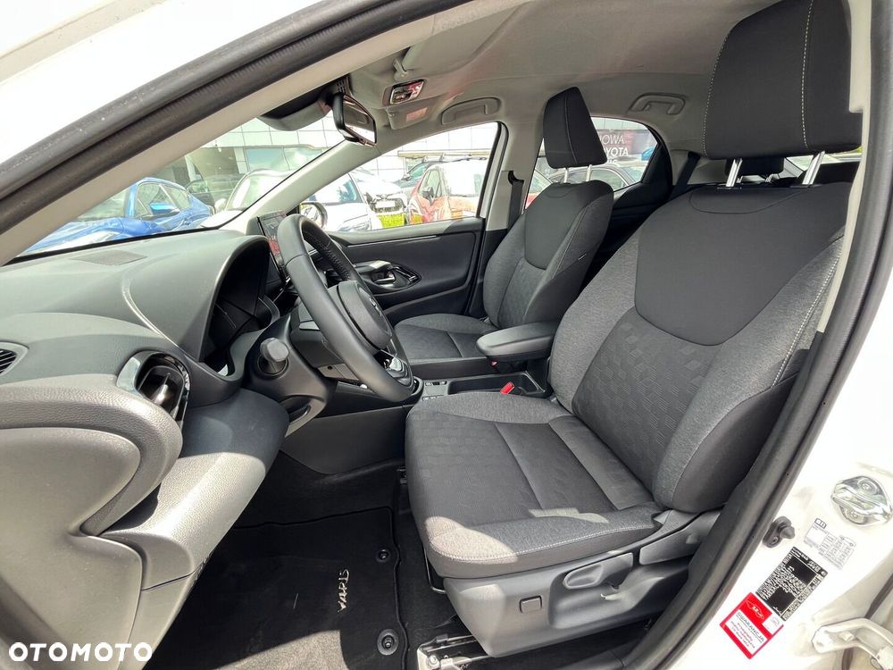 Toyota Yaris Hybrid 1.5 Style - 30