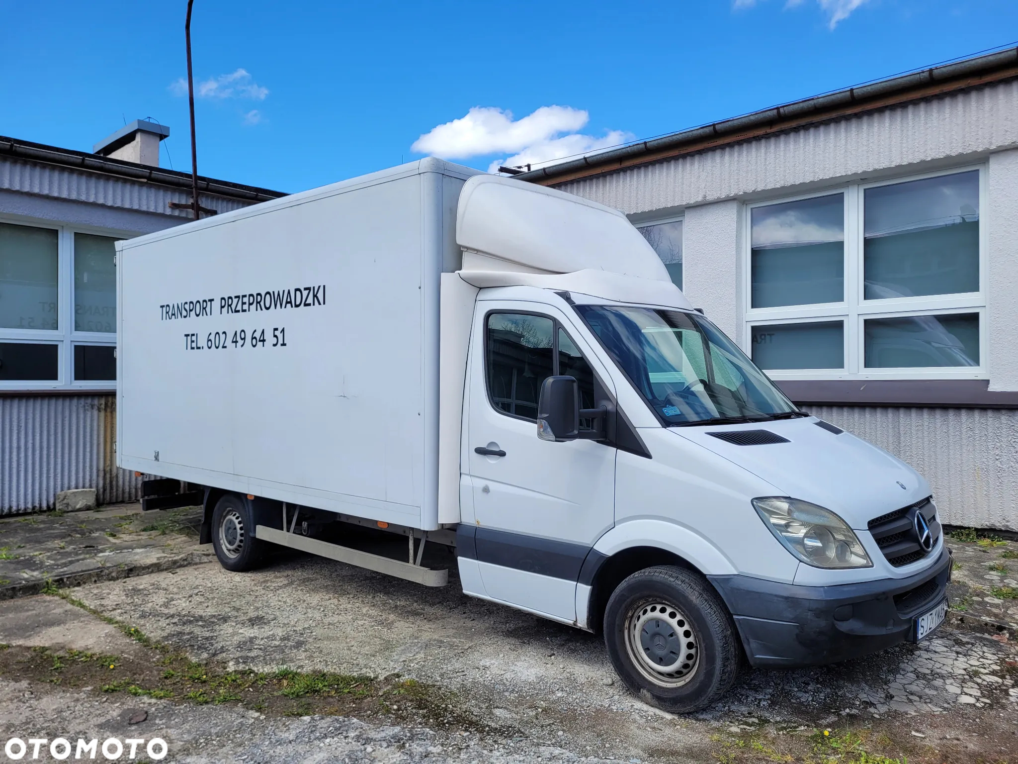Mercedes-Benz Sprinter - 4