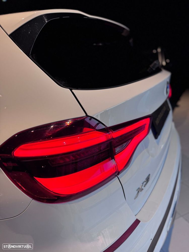 BMW X3 20 d xDrive Line Luxury - 13