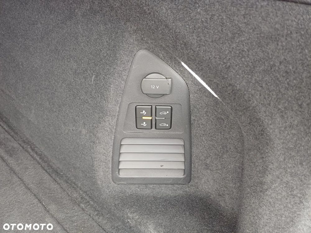 Volkswagen Touareg 3.0 V6 TDI SCR 4Mot R-Line - 36