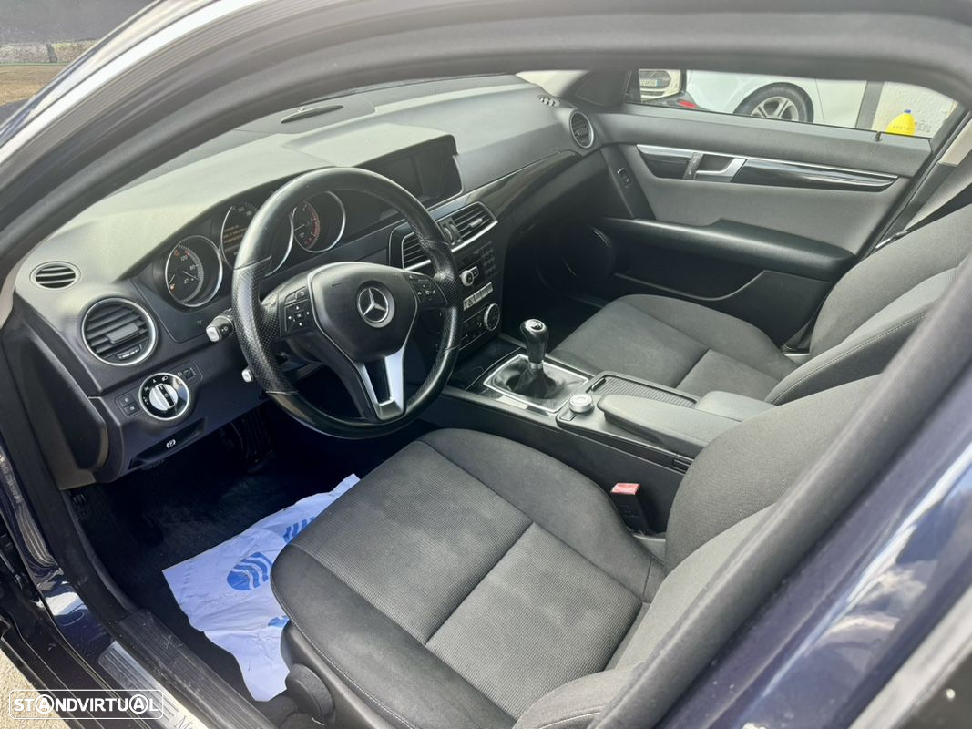 Mercedes-Benz C 200 CDi Avantgarde BE - 33