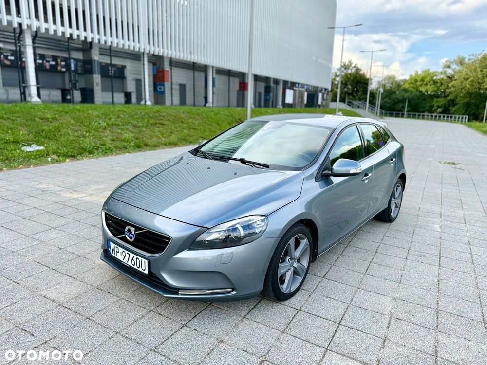 Volvo V40 D4 Geartronic Momentum - 5