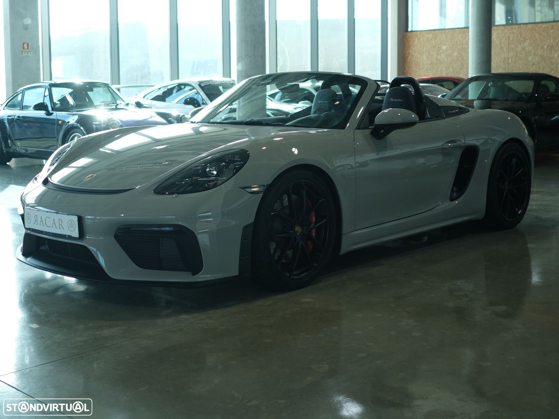 Porsche 718 Spyder PDK - 12