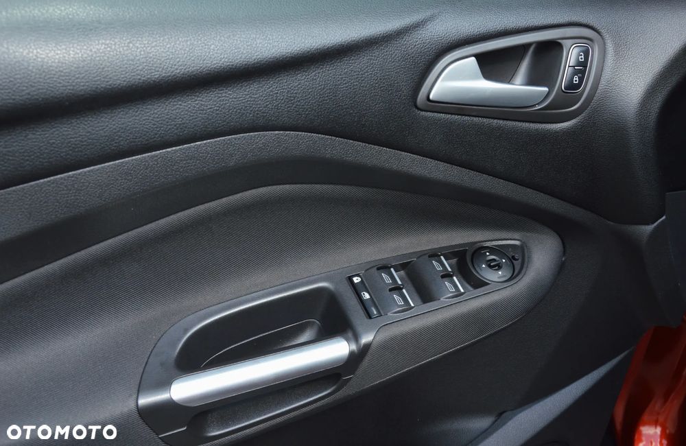 Ford C-MAX - 16