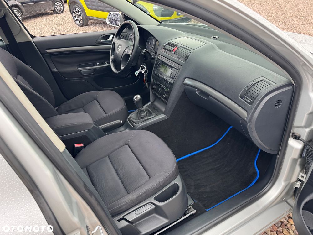 Skoda Octavia - 4