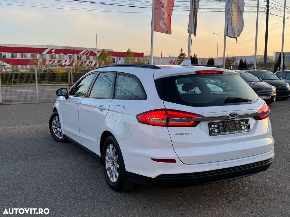 Ford Mondeo 2.0 EcoBlue Business Edition - 4