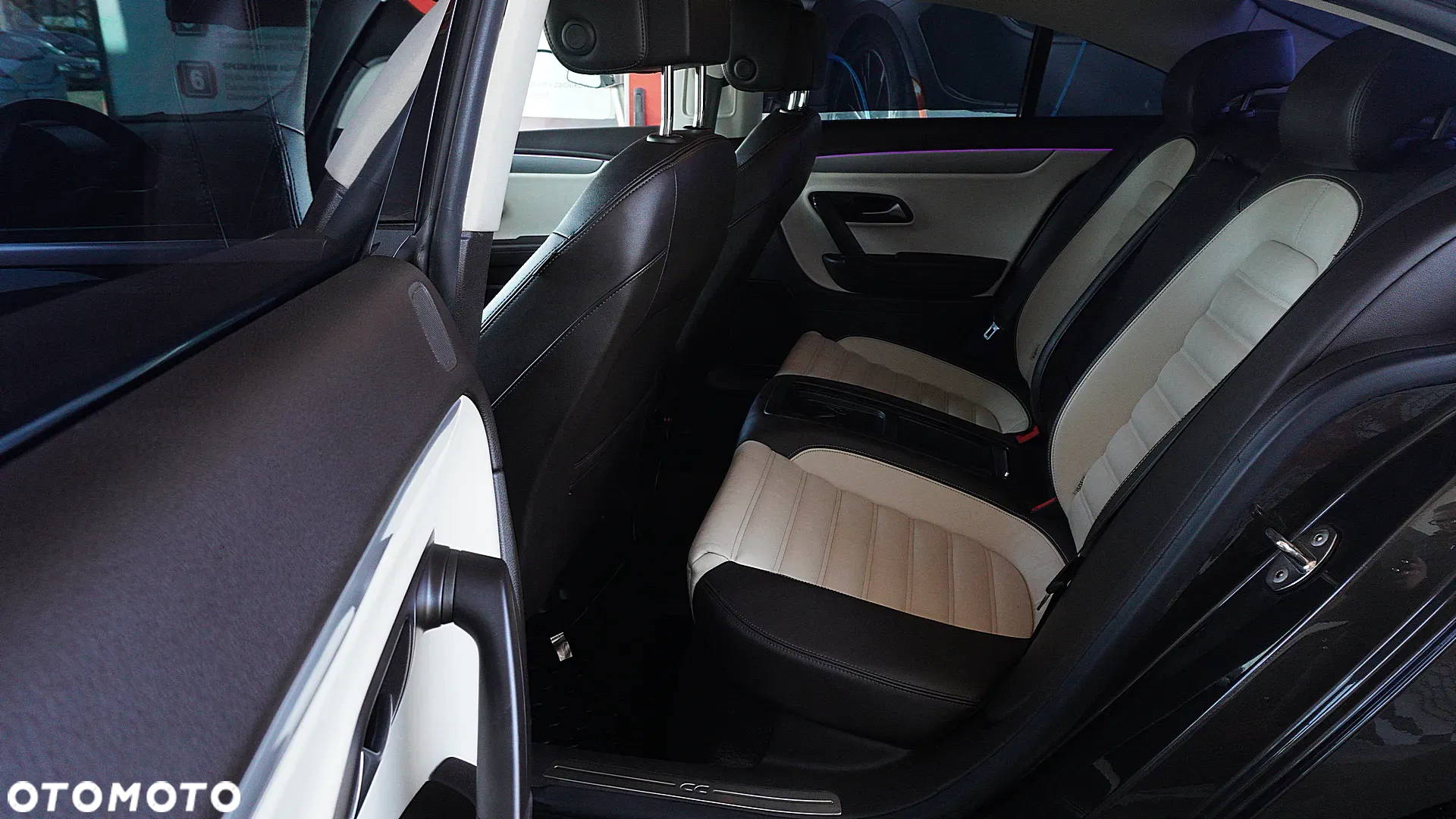 Volkswagen CC 2.0 TDI BlueMotion Technology DSG - 27