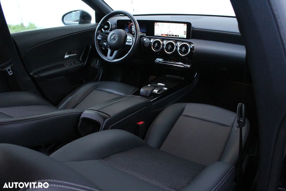 Mercedes-Benz CLA - 10