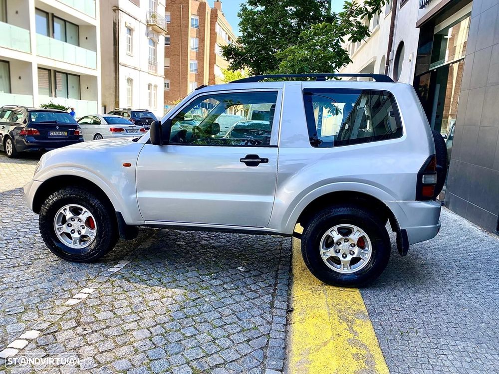 Mitsubishi Pajero 2.5 TD GLX - 10