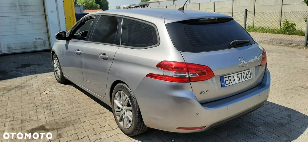 Peugeot 308 1.5 BlueHDi Active S&S - 4